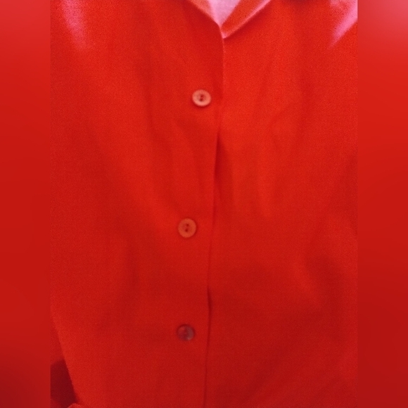 NWT New Fashion Red collared button up shirt top - Picture 8 of 8